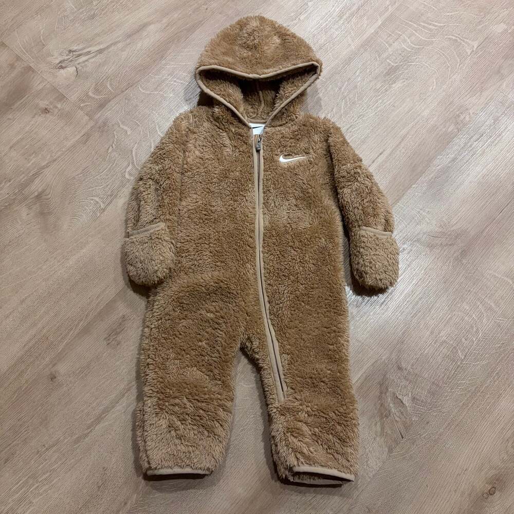 Nike Bunting One Piece Snowsuit Beige Tan Fleece Sherpa Baby 6 Months 6M Infant